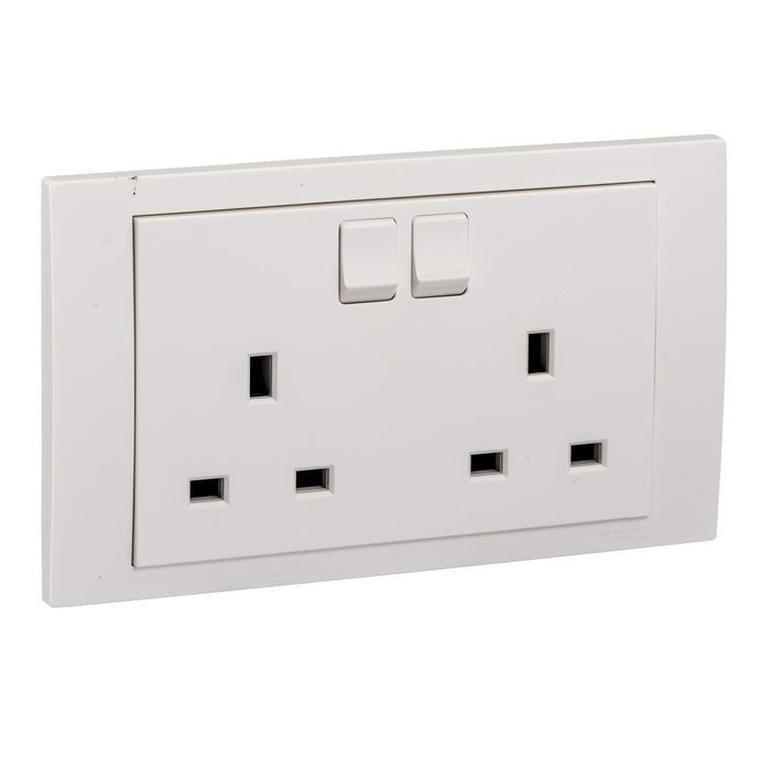 Vivace 13A 250V TwinGang Switched Socket,White